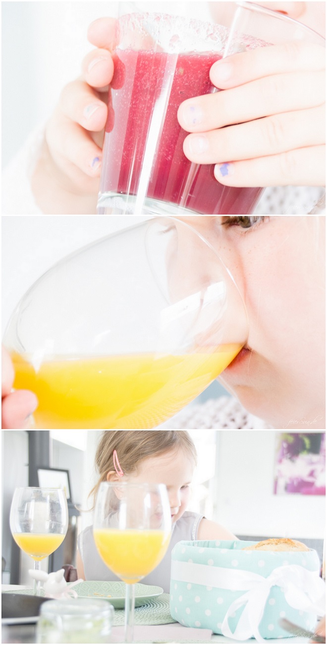 Wenn das Frühstück zu früh und Mittagessen zu spät scheint, dann ist es die perfekte Zeit für einen leckeren Brunch. Wie bei uns herzhafte und süße Leckereien auf unserem Oster-Bruch-Tisch ausgesehen habe, dass zeige ich Euch heute gemeinsam mit der Brunchbox. Der Kochzauber-Brunch-Box Wenn das Frühstück zu früh und Mittagessen zu spät scheint, dann ist es die perfekte Zeit für einen leckeren Brunch. Wie bei uns herzhafte und süße Leckereien auf unserem Oster-Bruch-Tisch ausgesehen habe, dass zeige ich Euch heute gemeinsam mit der Brunchbox. Der Kochzauber-Brunch-Box