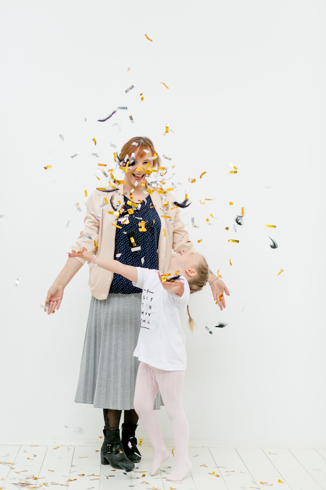 Zwischen Konfetti und dem Gedanken-Karussell zeigen die WochenLieblings wie spannend & liebevoll eine Woche sein kann. Meine Lichtmomente WochenLieblinge_spannend-und-liebevoll_KW18_Lieblings-Mama-Moment