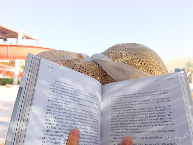 Ihr findet ganz viele Dinge bei mir, aber wenig Bücher für Erwachsene. Daher stellt Biggi 4 Buchtipps für den Sommer vor.