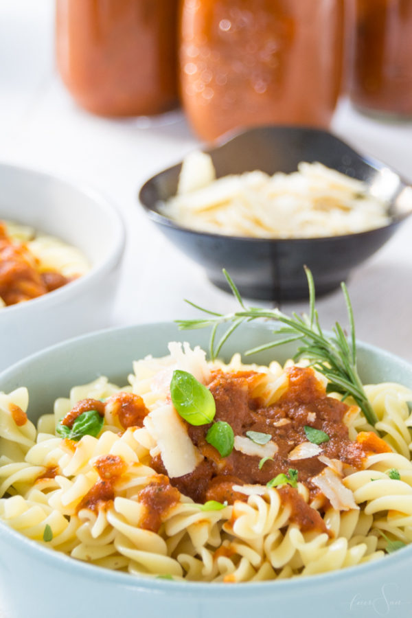 Leckere Tomatensoße aus frischen Tomaten | feierSun