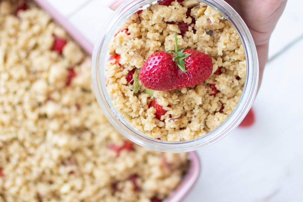 SummerCrumble | Erdbeer-Rhabarber-Crumble - feierSun SummerCrumble | Erdbeer-Rhabarber-Crumble - feierSun