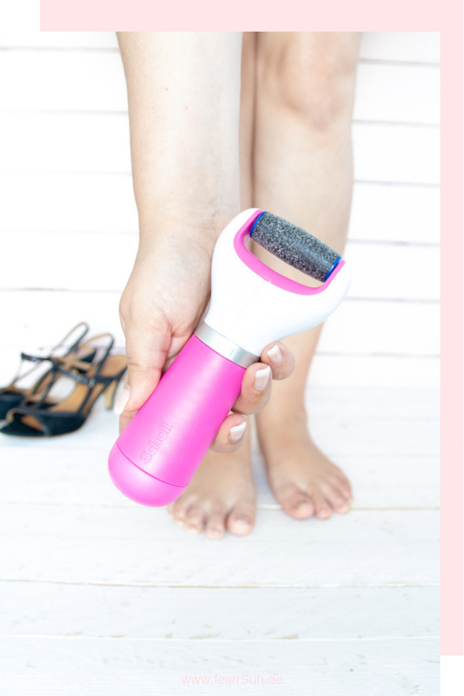 Fußpflegeroutine. Hornhaut ade, mit der Innovation in der Fußpflege dem elektronische Hornhautentferner – kurz „Pedi“ von Scholl hast du im Handumdrehen seidig weiche Füße. 

|ᵂᴱᴿᴮᵁᴺᴳ| #feierSun #Fußpflege #Lifestyle 